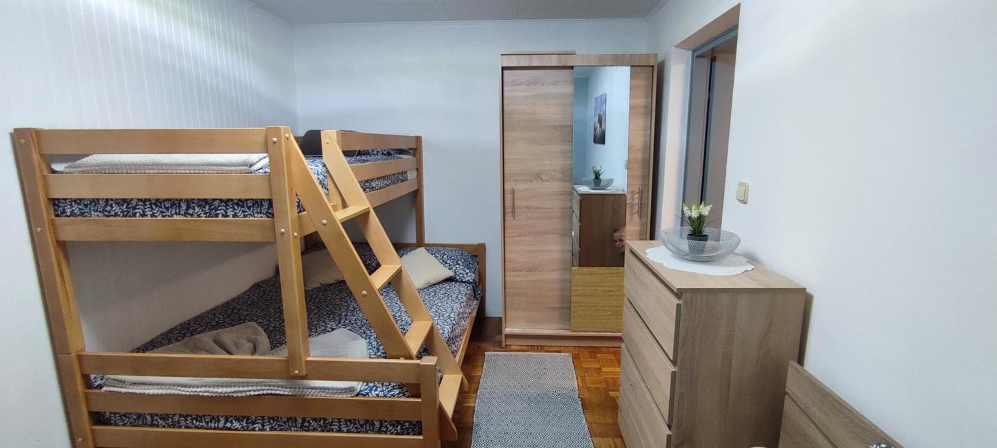 Apartma Soca Oasis Srpenica Luaran gambar